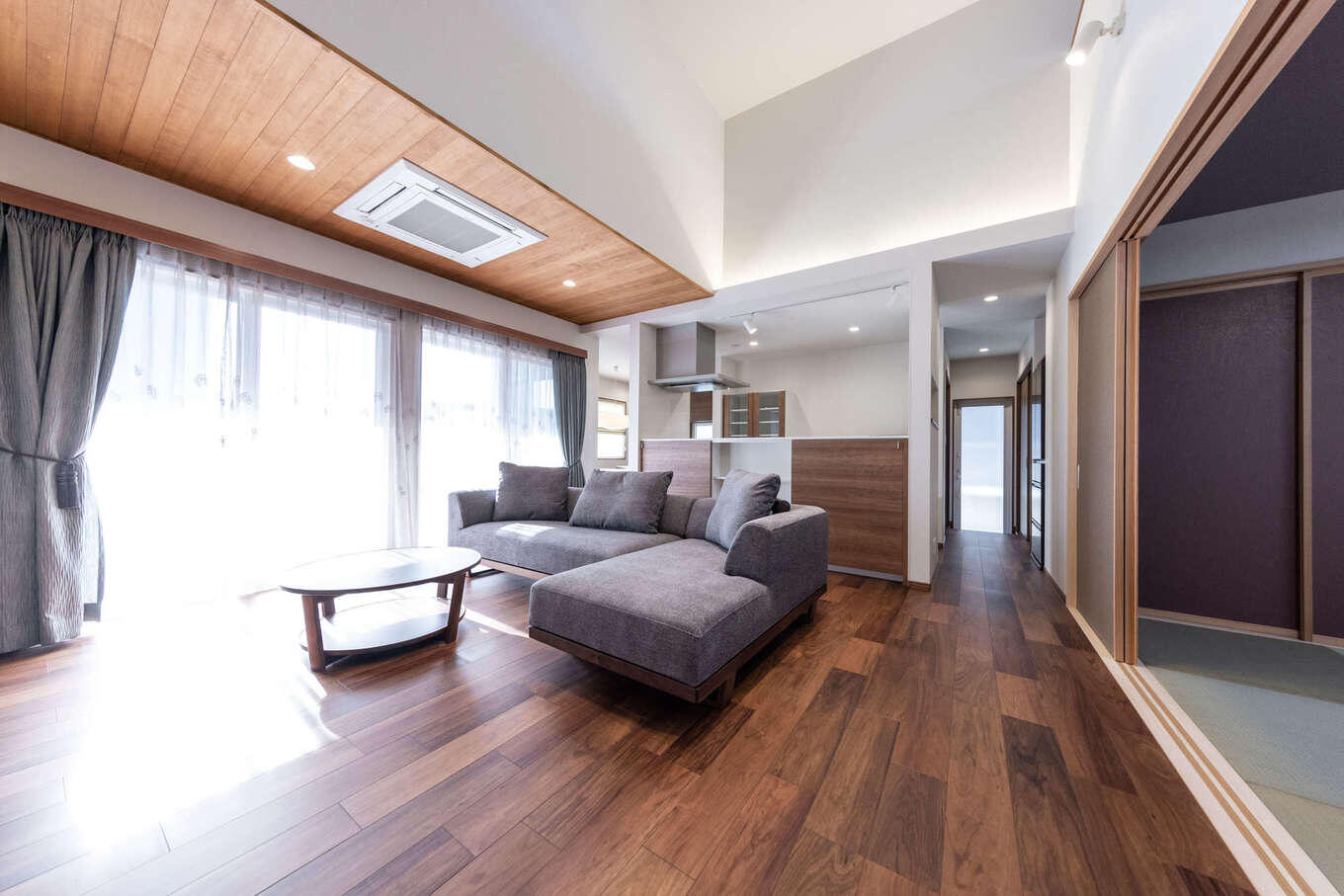 吹抜け感覚のLDK