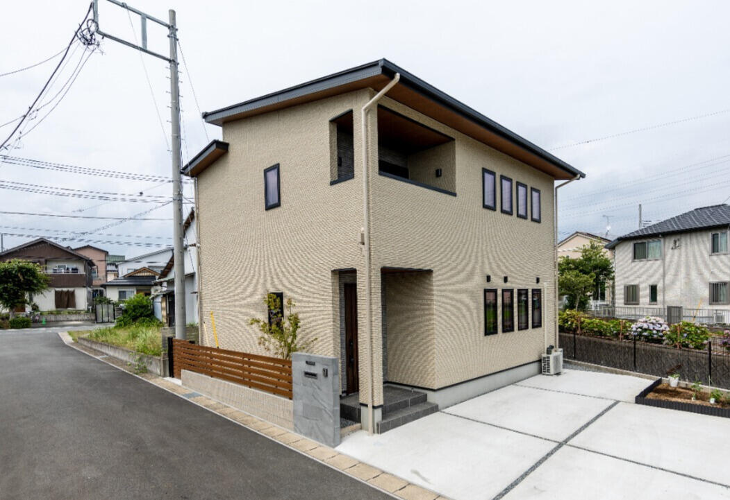 落ち着きと温かみを感じる家